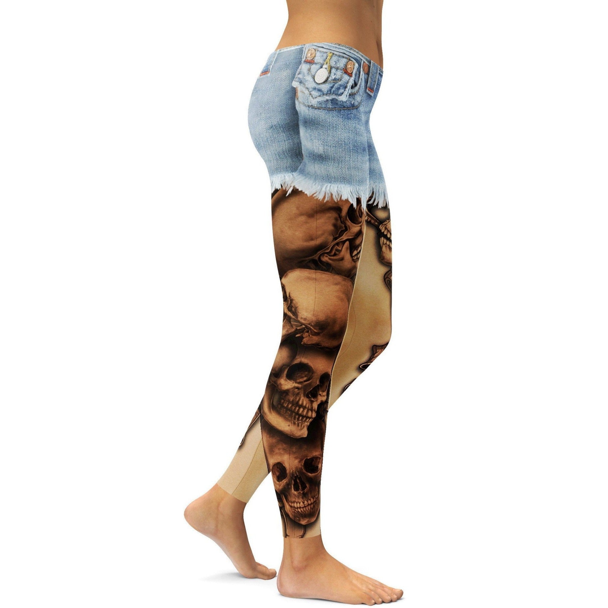 Shorts und Tattoo-Leggings U203